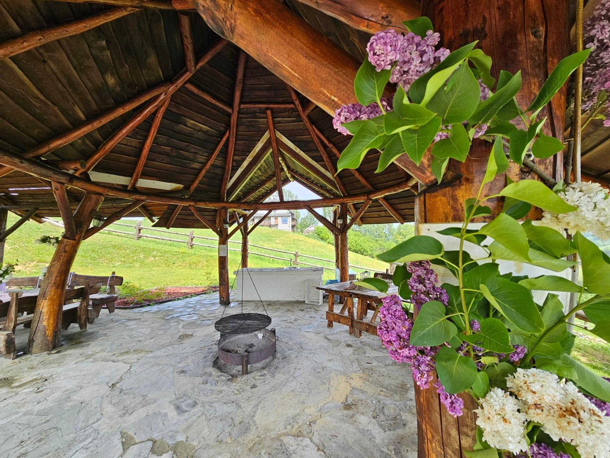 Chata W Bieszczadzie Apartamenty I Domki Z Sauna Bieszczady Polanczyk Ngoại thất bức ảnh